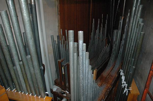 Original five-rank chest and the added two ranks.