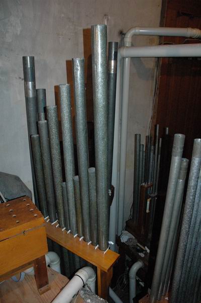 Eight foot Gamba offset pipes.